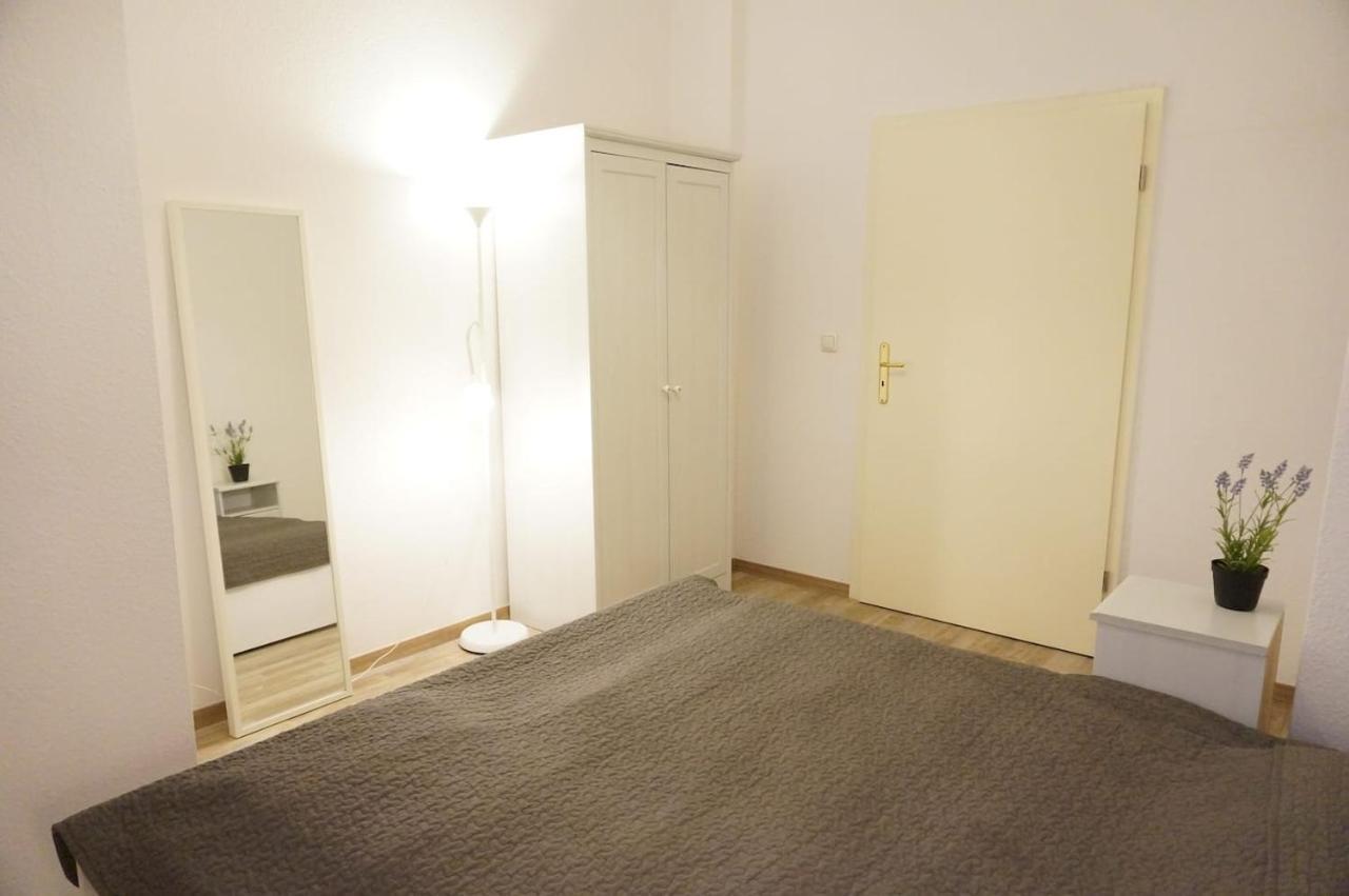 Appartement 2 Bedroom Flat For Families & Calm Guests Berlijn