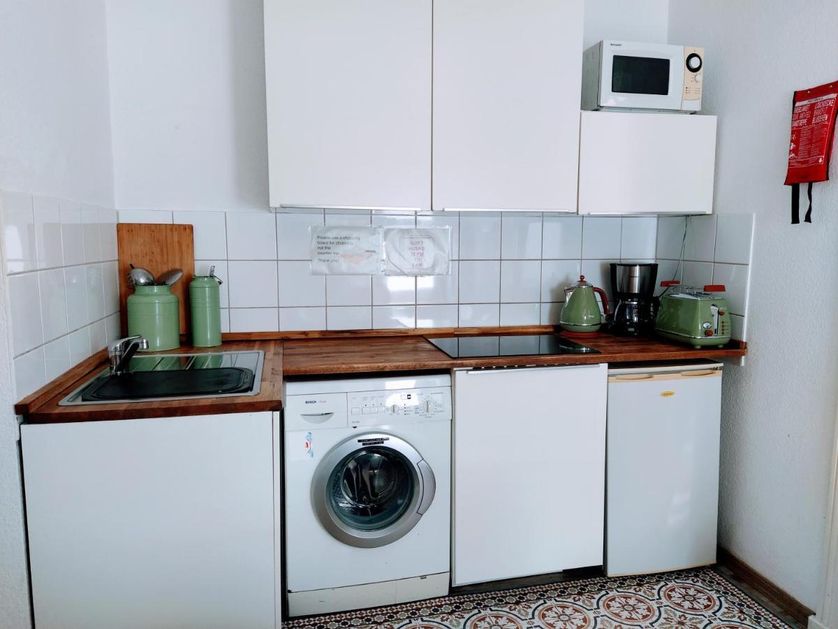 2 Bedroom Flat For Families & Calm Guests * Berlijn